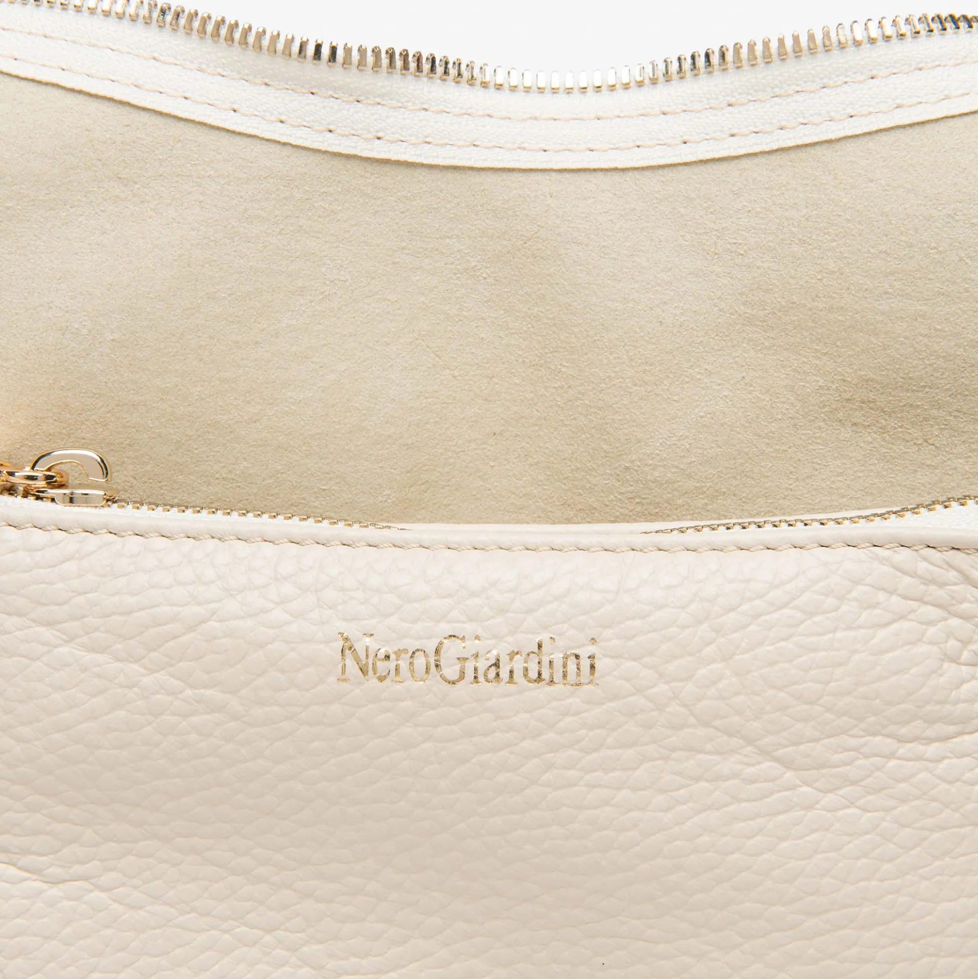Borsa a mano NeroGiardiniE644143D-704