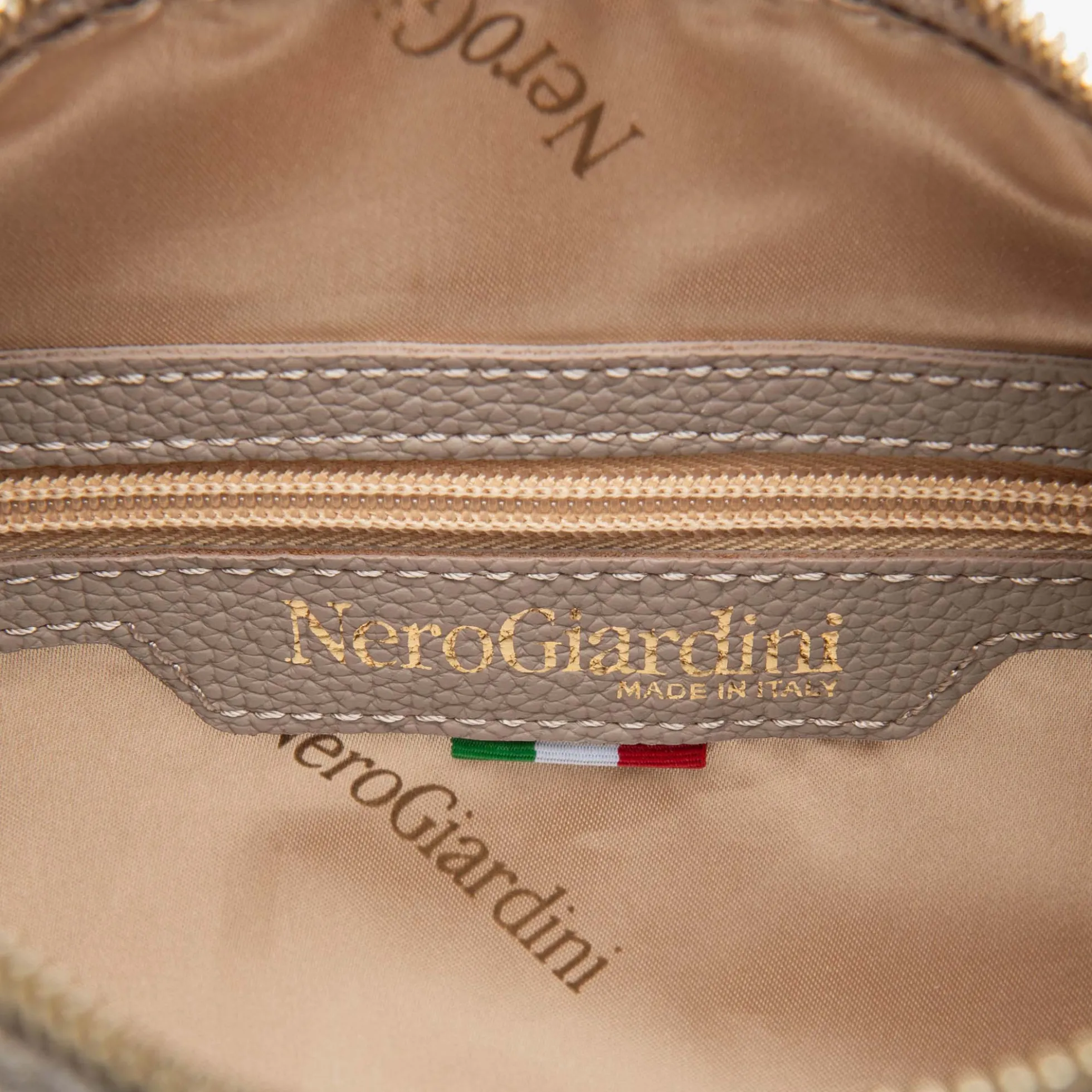 Borsa a tracolla NeroGiardini E644210D-331