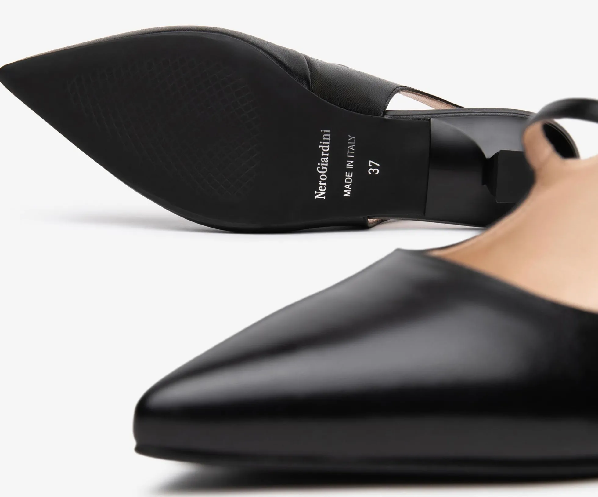 Decoltè NeroGiardini E512260-100 E512260 2260 donna