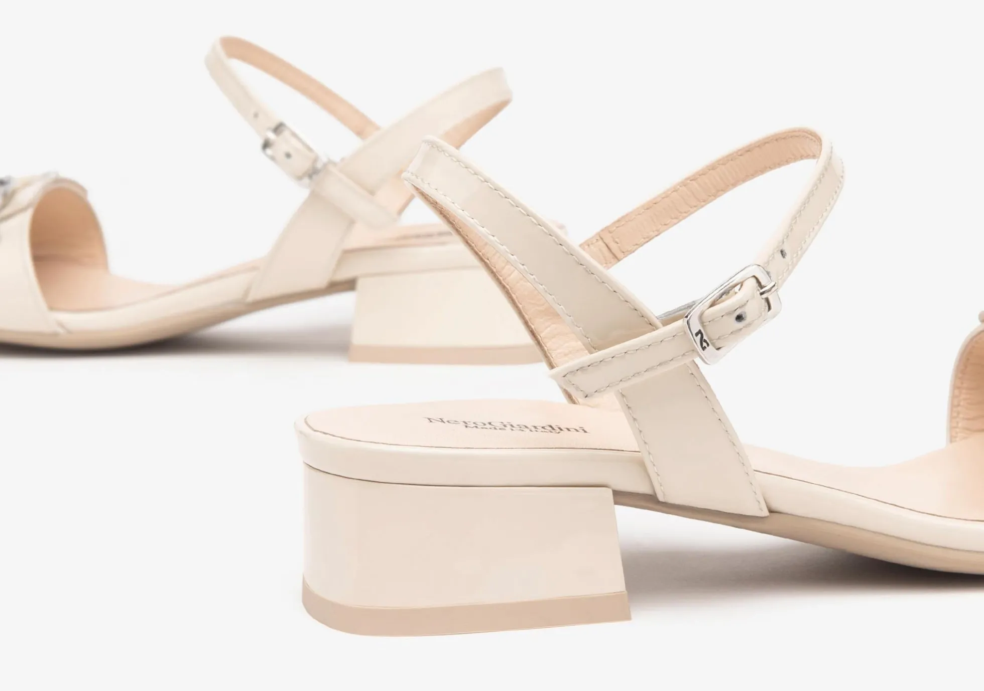 Sandali NeroGiardini E513303-711 E513303 3303 scarpe